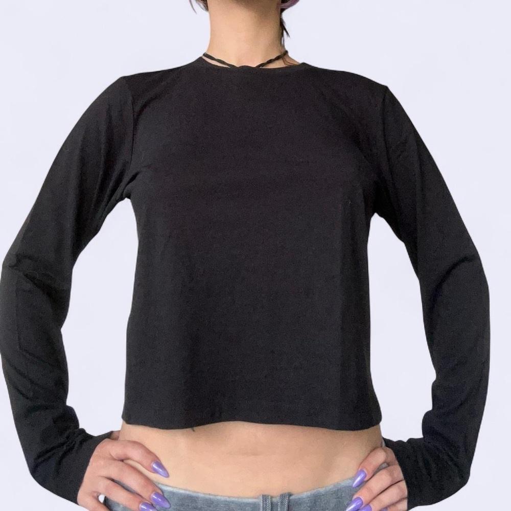 Brand new with tags Victoria’s Secret cropped long sleeve shirt